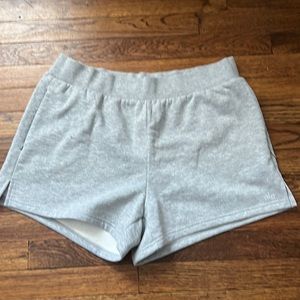 Alo Yoga headliner high waist women’s shorts size L